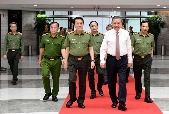 Tổng Bí thư, Chủ tịch nước Tô Lâm đến dự Hội nghị Đảng ủy Công an Trung ương