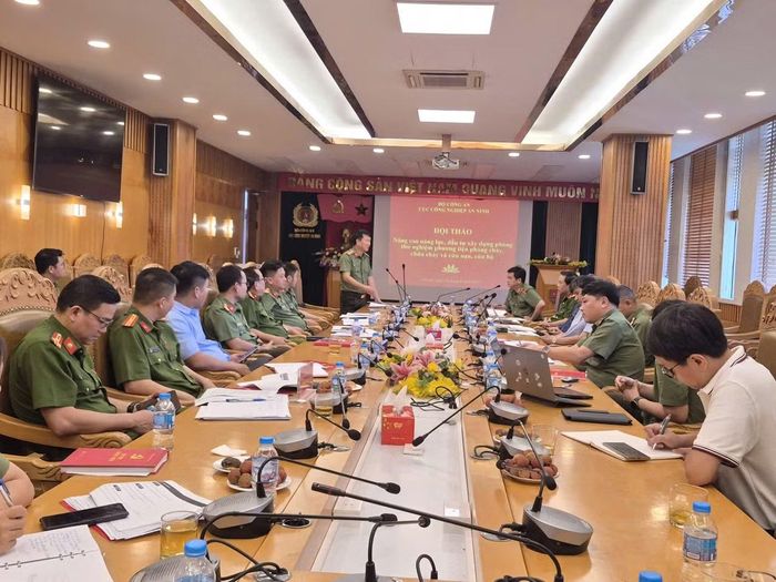 Xây dựng “năng lực kỹ thuật lõi” và thiết chế kiểm định phục vụ công tác Công an