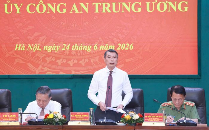 Thủ tướng Chính phủ Lê Minh Hưng phát biểu chỉ đạo hội nghị.