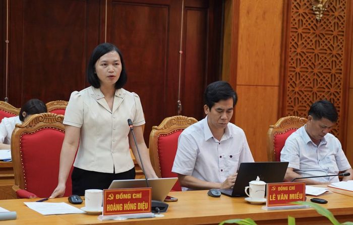 Phó Trưởng Ban Thường trực Ban Tuyên giáo và Dân vận Tỉnh ủy Hoàng Hồng Diệu phát biểu thảo luận.
