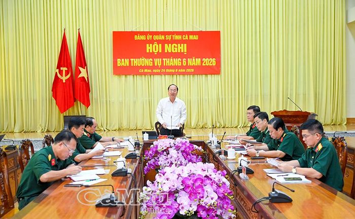 Bí thư Đảng ủy Quân sự tỉnh yêu cầu tiếp tục nâng cao chất lượng công tác diễn tập, nhất là diễn tập tác chiến cấp xã trong khu vực phòng thủ; bảo đảm thiết thực, hiệu quả, sát thực tế, góp phần hoàn thành thắng lợi nhiệm vụ quân sự, quốc phòng địa phương năm 2026.
