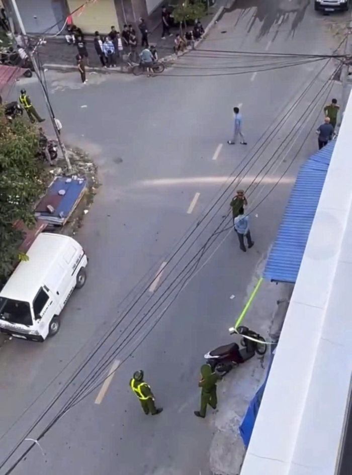 Hiện trường được phong tỏa. Ảnh: VietNamNet.