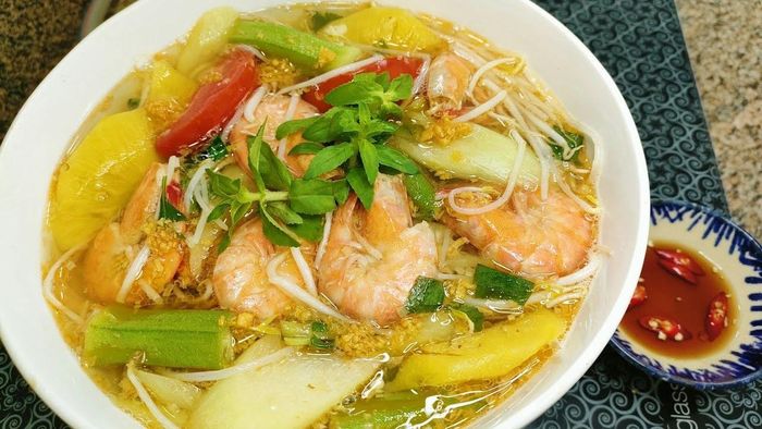 Canh chua tôm. Ảnh minh họa.