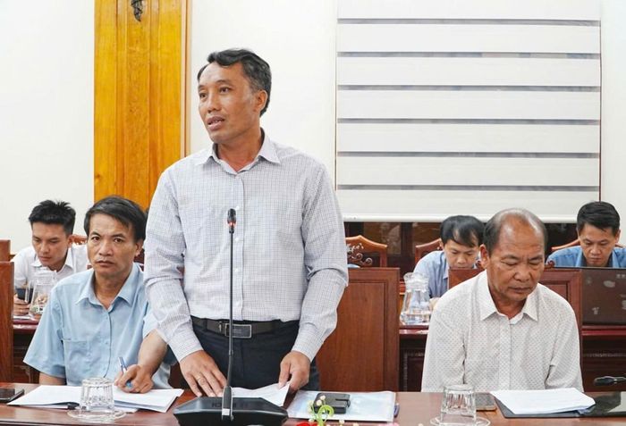  Đại diện lãnh đạo Công ty TNHH một thành viên Lâm nghiệp Ka Nák phát biểu tại buổi làm việc. 