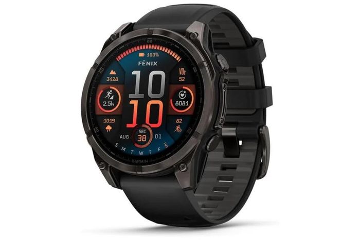 Garmin Fenix 8 Pro với thiết kế titanium và màn hình AMOLED. (Nguồn: Amazon)
