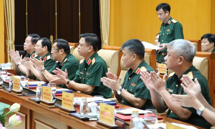 Hội nghị thảo luận và thông qua Báo cáo sơ kết công tác quân sự, quốc phòng 6 tháng đầu năm 2026, phương hướng nhiệm vụ 6 tháng cuối năm 2026; thông qua kết luận của Quân ủy Trung ương về lãnh đạo thực hiện nhiệm vụ quân sự, quốc phòng và xây dựng Đảng bộ Quân đội 6 tháng cuối năm 2026. (Ảnh: Hiền Hòa)