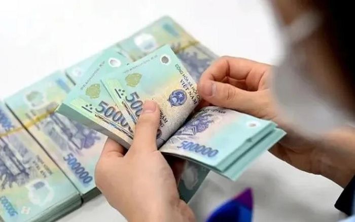 Bộ Tài chính giữ ngưỡng xác định thu nhập người phụ thuộc 3 triệu đồng. (Ảnh minh họa)
