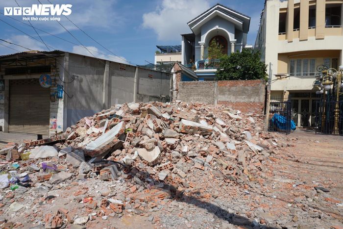 Nhiều vị trí hoàn tất giải phóng mặt bằng, sẵn sàng phục vụ các bước triển khai tiếp theo của dự án.