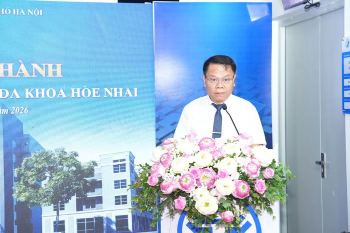 Phó Giám đốc Ban Quản lý dự án đầu tư xây dựng công trình dân dụng thành phố Hà Nội Nguyễn Ngọc Tường chia sẻ về quá trình triển khai dự án. Ảnh: Linh Phạm