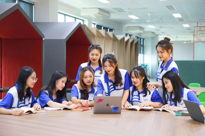 Sinh viên Đại học Quốc gia Hà Nội. Ảnh: VNU