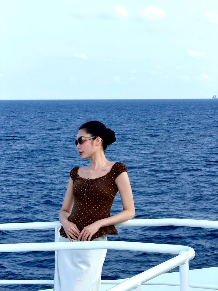 Chung kết Miss Grand Vietnam 2026 sẽ diễn ra vào ngày 31/7 để tìm ra ngôi vị cao nhất. Tân Hoa hậu Miss Grand Vietnam sẽ đại diện Việt Nam chinh chiến tại đấu trường thế giới Miss Grand International được tổ chức tại Ấn Độ.