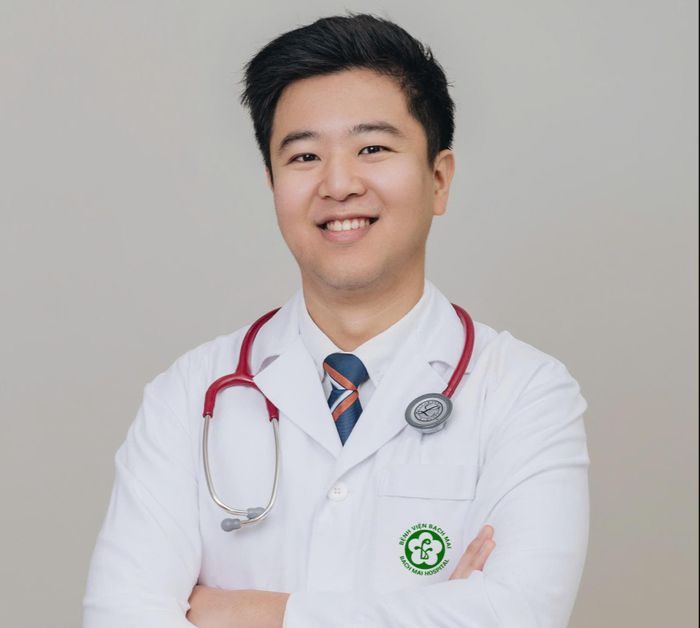 ThS.BS Đỗ Doãn Bách, Viện Tim mạch Việt Nam, BV Bạch Mai, Phó Chủ tịch Hội Thầy thuốc trẻ Hà Nội, Ủy viên BCH Hội Thầy thuốc trẻ Việt Nam.