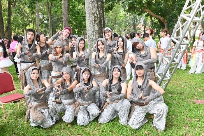 Sự tham gia của các đội chơi sinh viên mang đến nguồn năng lượng trẻ trung, lan tỏa tinh thần sống khỏe, chủ động chăm sóc sức khỏe từ sớm.