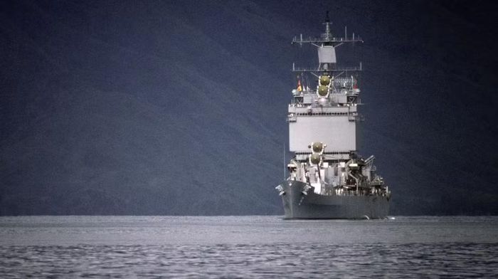 USS Long Beach cũng là tàu mặt nước đầu tiên của Mỹ được thiết kế với triết lý lấy tên lửa làm vũ khí chủ lực.