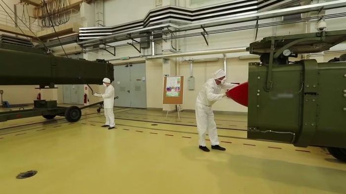 Giới chuyên gia cũng cho rằng phương án gián tiếp khép kín, trong đó lò phản ứng không làm nóng trực tiếp không khí mà làm nóng chất làm mát trung gian là thiếu tính khả thi.