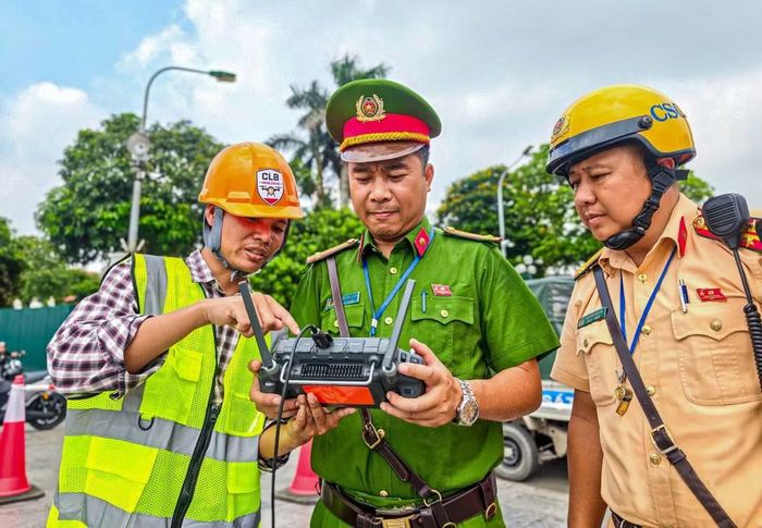 Các cơ chế đặc thù nhằm khuyến khích, ưu tiên áp dụng công nghệ vào việc quản lý, điều phối giao thông toàn thành phố
