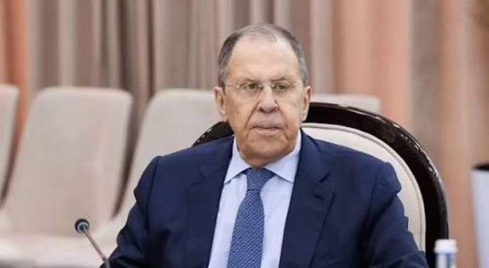 Trong khi đó, Nga đã lên tiếng chỉ trích động thái của Kiev. Ngoại trưởng Nga Sergey Lavrov ngày 23/6 cho rằng tối hậu thư của ông Zelensky là hành động gây sức ép đối với một quốc gia có chủ quyền.