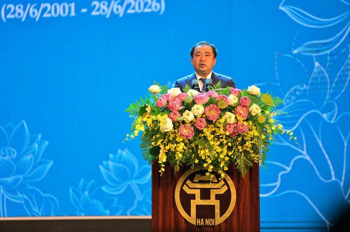 Bí thư Thành ủy Hà Nội Trần Đức Thắng phát biểu tại Hội nghị tuyên dương 126 Gia đình văn hóa tiêu biểu Thủ đô năm 2026.