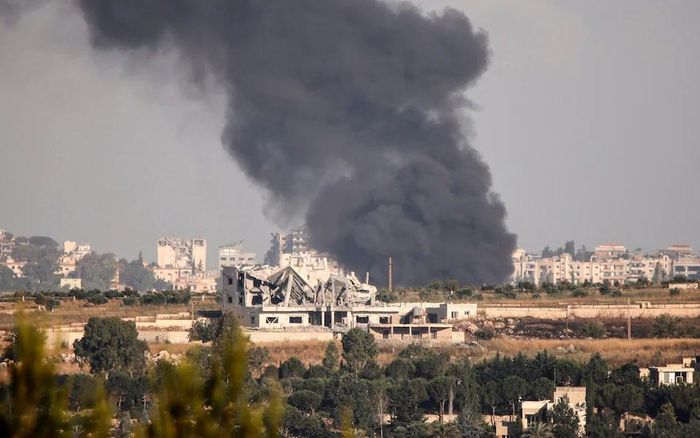  Khói bốc lên từ Marjayoun ở miền nam Lebanon. Ảnh: AFP 