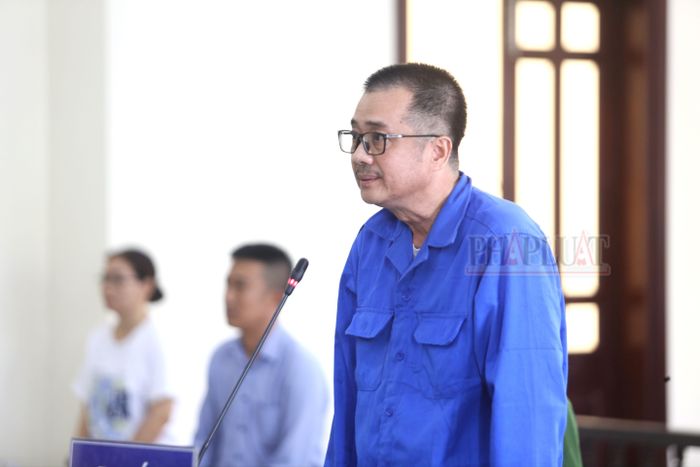  Bị cáo Huỳnh Văn Giàu tại phiên tòa xét xử. Ảnh: HUỲNH DU 
