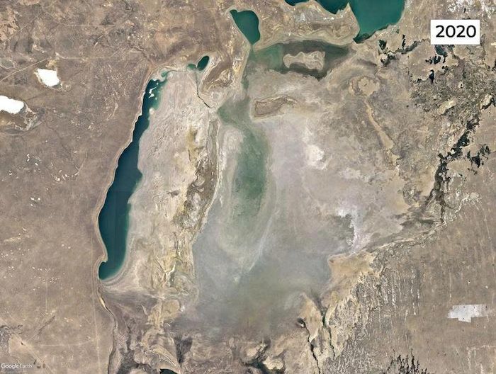  Hồ Aral, Uzbekistan năm 2984 và năm 2020. Ảnh: Google Earth. 