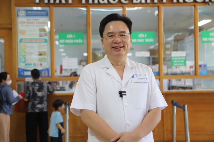  TS.BS Nguyễn Văn Thường, Giám đốc Bệnh viện Thanh Nhàn. Ảnh: Văn Hiền. 