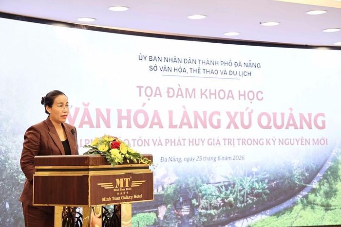 Phó Chủ tịch UBND TP. Đà Nẵng Nguyễn Thị Anh Thi phát biểu tại tọa đàm