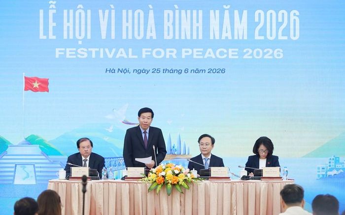 Thứ trưởng Bộ Ngoại giao Nguyễn Mạnh Cường phát biểu