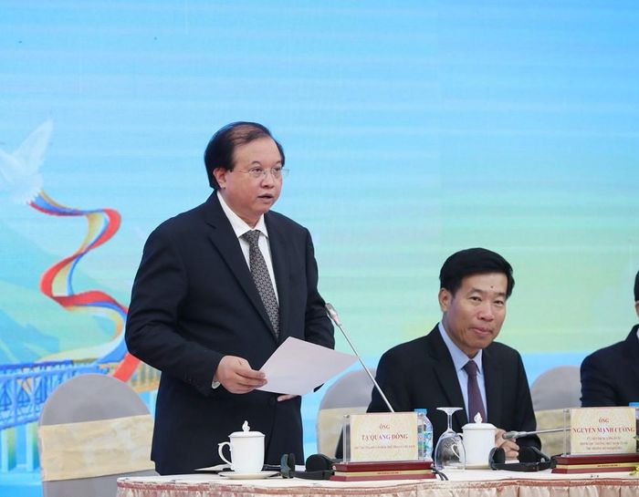 Thứ trưởng Bộ VHTTDL Tạ Quang Đông phát biểu