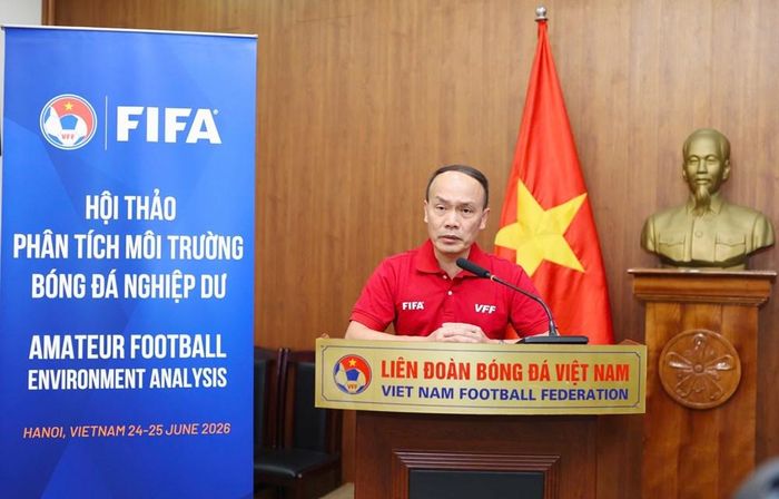 Tổng Thư ký VFF Nguyễn Văn Phú phát biểu khai mạc