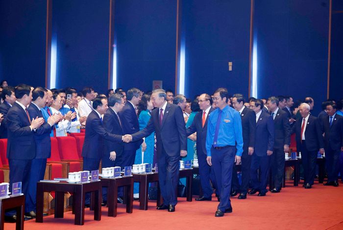 Tổng Bí thư, Chủ tịch nước Tô Lâm và lãnh đạo, nguyên lãnh đạo Đảng, Nhà nước dự Phiên trọng thể Đại hội Đoàn toàn quốc lần thứ XIII. Ảnh: Thống Nhất– TTXVN