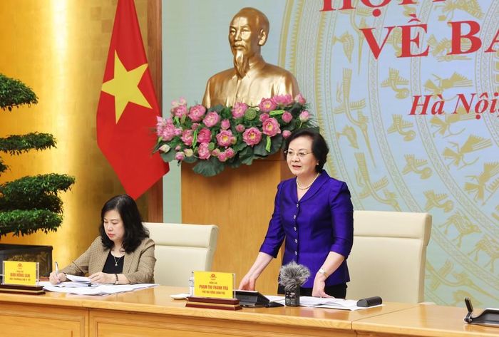 Phó Thủ tướng Phạm Thị Thanh Trà chủ trì Hội nghị toàn quốc về bảo vệ trẻ em. Ảnh: Lâm Khánh – TTXVN