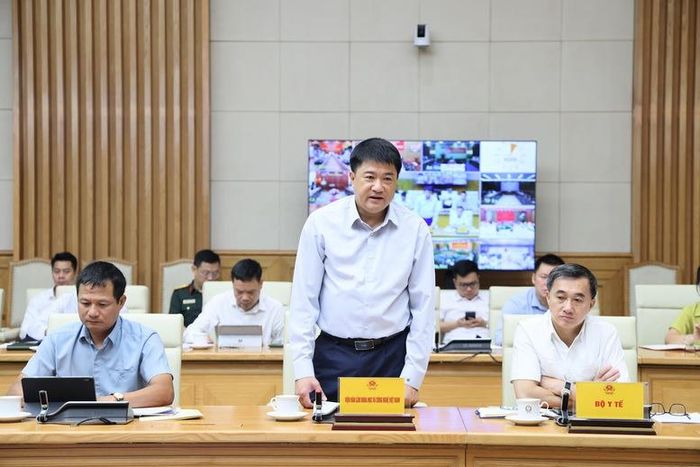 Lãnh đạo các bộ ngành, đơn vị nêu ý kiến tại Hội nghị - Ảnh: VGP/Thu Giang