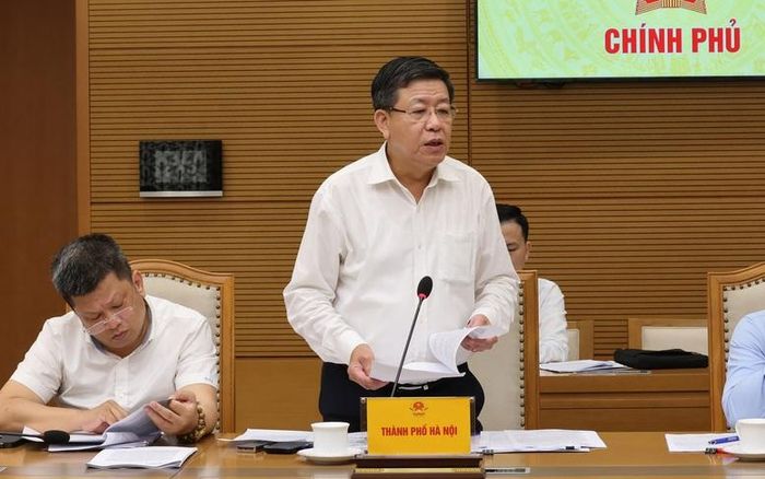 Phó Chủ tịch UBND TP. Hà Nội Dương Đức Tuấn phát biểu tại cuộc họp - Ảnh: VGP/Phương Nguyên