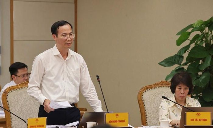 Phó Chủ nhiệm Văn phòng Chính phủ Đỗ Ngọc Huỳnh phát biểu tại cuộc họp - Ảnh: VGP/Thu Sa
