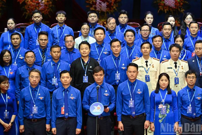Bí thư thứ nhất Trung ương Đoàn khóa XIII Bùi Quang Huy, thay mặt Ban Chấp hành Trung ương Đoàn khóa XIII, phát biểu nhận nhiệm vụ.