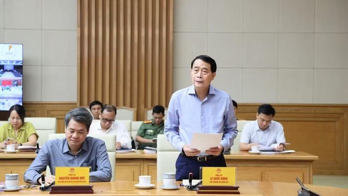  Lãnh đạo Bộ Công an phát biểu ý kiến tại hội nghị. (Ảnh: VGP) 