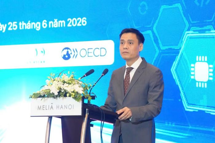 Thứ trưởng Ngoại giao Đặng Hoàng Giang phát biểu tại diễn đàn.