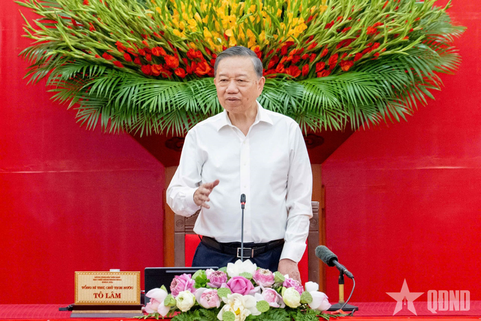  Tổng Bí thư, Chủ tịch nước Tô Lâm phát biểu chỉ đạo tại phiên họp.