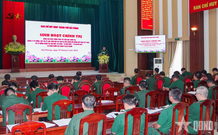 Quang cảnh hội nghị. 