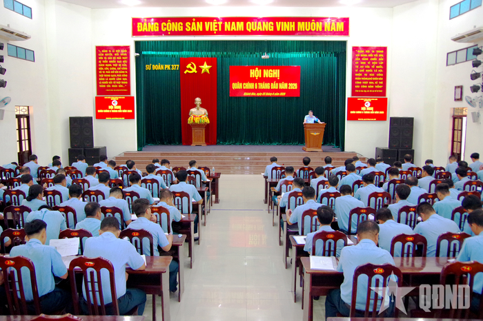 Quang cảnh hội nghị. 