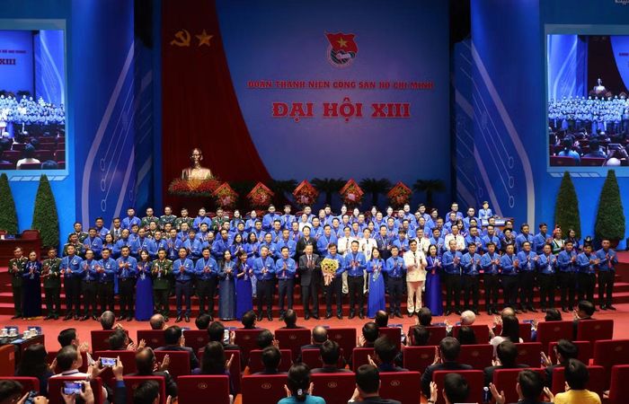 Ban Chấp hành, Ban Thường vụ T.Ư Đoàn ra mắt tại Đại hội.