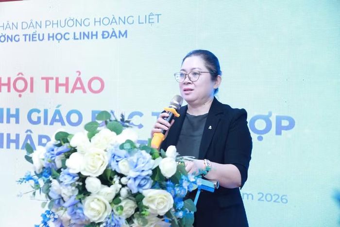 Bà Bùi Thị Ngọc Thủy cho hay, UBND phường luôn khuyến khích các cơ sở giáo dục trên địa bàn chủ động đổi mới, nghiên cứu và áp dụng những mô hình giáo dục tiên tiến nhằm nâng cao chất lượng giảng dạy.