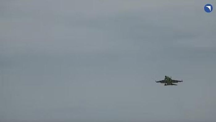 Yak-130M trong chuyến bay thử đầu tiên
