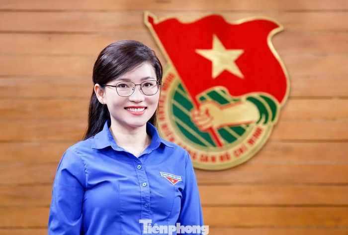 Chị Hồ Hồng Nguyên - Bí thư Trung ương Đoàn khóa XIII.