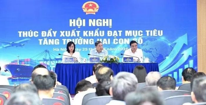 Phó Thủ tướng Thường trực Chính phủ Phạm Gia Túc chủ trì hội nghị. Ảnh: Cấn Dũng.