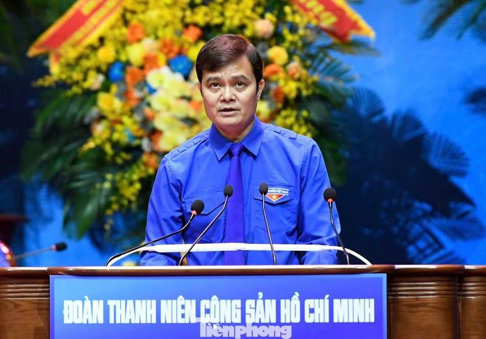 Anh Bùi Quang Huy trình bày diễn văn bế mạc Đại hội. Ảnh: Như Ý
