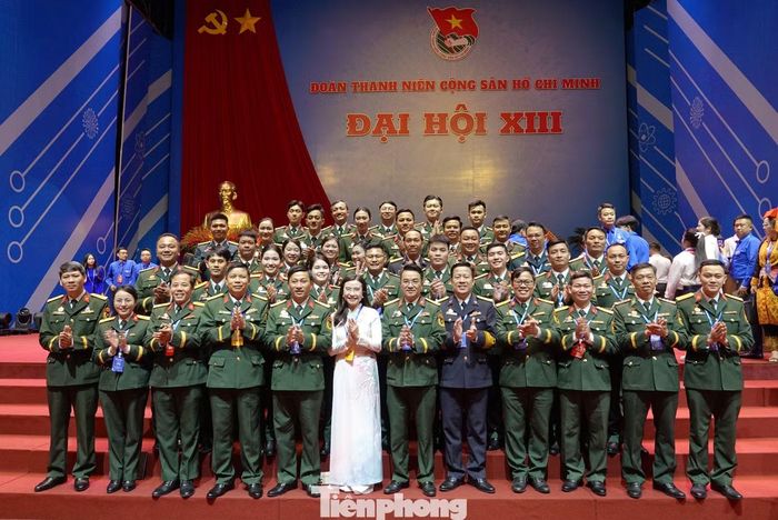 Tại Đại hội Đoàn toàn quốc lần thứ XIII, 12 đại biểu thanh niên Quân đội được bầu vào BCH Trung ương Đoàn, trong đó có 8 đại biểu tái cử; Thượng tá Nguyễn Quang Huy - Trưởng Ban Thanh niên Quân đội, tiếp tục được bầu vào Ban Thường vụ Trung ương Đoàn.