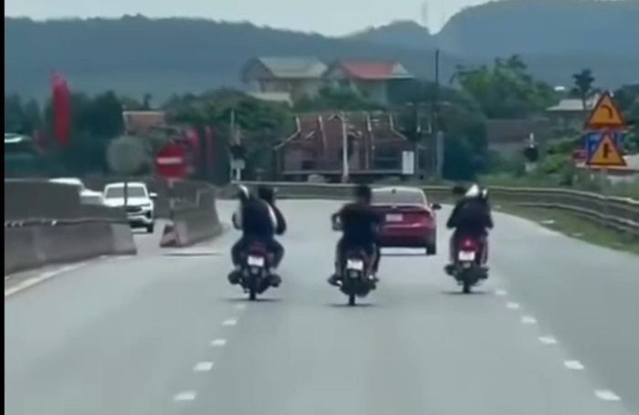 Nhóm thanh niên lạng lách, đánh võng trên Quốc lộ 1A