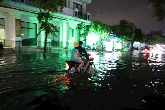TP.HCM còn 26 điểm ngập do mưa, 8 điểm ngập do triều cường.